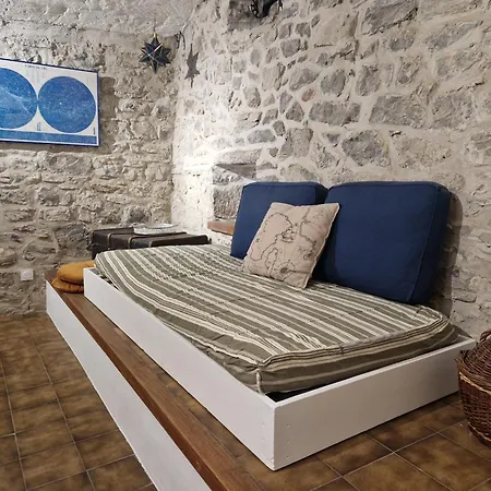 Holiday home Le Villarel *
