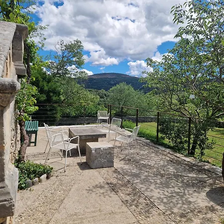 Le Villarel Ferienhaus *